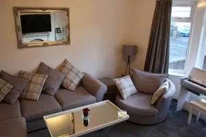 Image of Amazing 2-Bed Home w/ Private Garden Free Parking