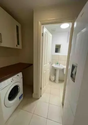 Image of 4-5 Bedroom House For Corporate Stays in Kettering
