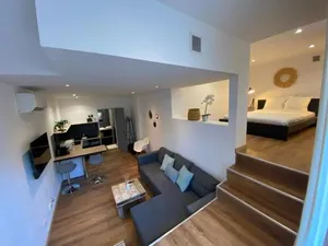 Image of Loft Rotonde WIFI CLIM SMART TV RUE CALME