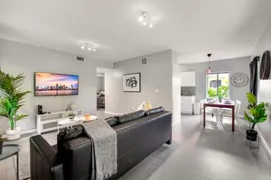Image of Spacious East Miami Duplex Delightful