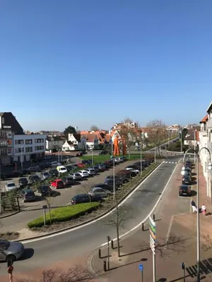 Image of Sunny Home