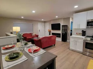 Image of Modern 4 bed 2 bath between Denver & Boulder