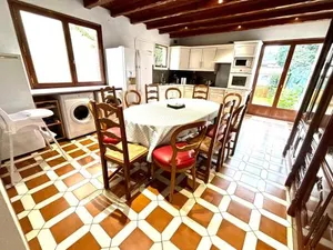 Image of Grande maison tout confort - 5 chambres 5 salles de bain - RER A - Paris - Disney