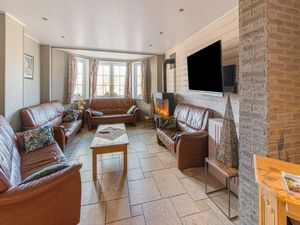 Image of Spacious Cottage with Sauna in Waimes