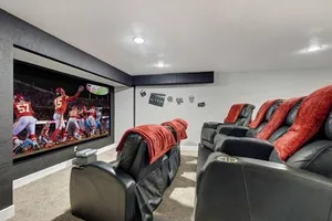 Image of HUGE Golf course Family home-FREE Heated Pool-Theater-Gym