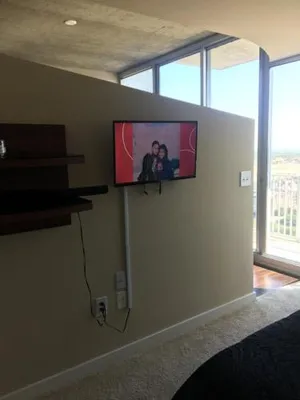 Image of Luxury high rise w View Medical Center Midtown