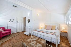 Image of James Cottage - Close to CBD, Charm Awaits