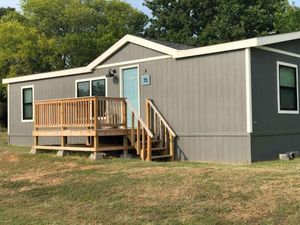 Image of Lakefront Dockside Cabin - 35