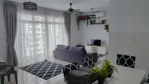 Image of Roses homestay Dwiputra residence spacious unit