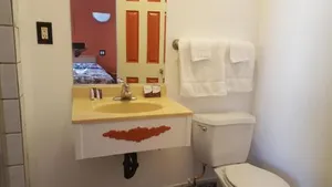 Image of Deluxe Motel, Los Angeles Area