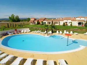 Image of Villa in France with Lake View and Private Pool