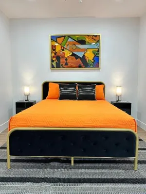 Image of Cozy and Centric Apartment