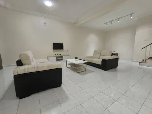 Image of Cozy Homestay near Pantai & Aeon Big - 10pax by Ngio