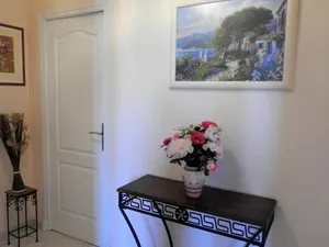 Image of Charmant Gîte Historique avec Randonnée et Hébergement pour Chevaux – Choiseul, France - FR-1-611-23