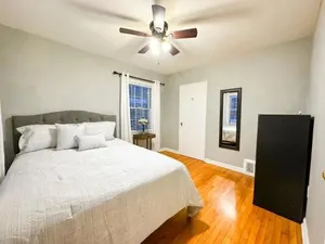 Image of Peaceful Location Close to University & Hospitals