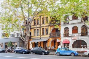 Image of Stunning Potts Point Pad in Iconic 'Yellow House'