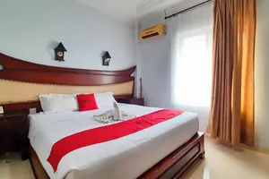 Image of RedDoorz Syariah near RS Yos Sudarso Padang
