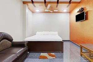 Image of OYO 81127 Collection O Hotel A1 Grand