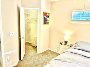 Image of 2 Bed APT 10 Mins to Jacksonville Beach