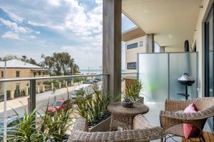 Image of Blue Waters on the Beach: absolute beachfront, views