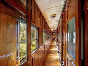 Image of The Angas Carriage Alpine Southern Highlands