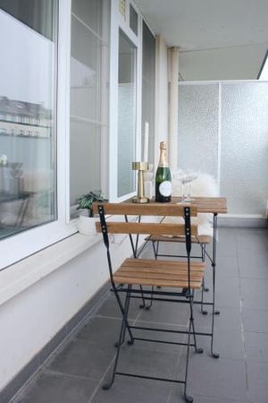 Image of Sunny apartment + Free Parking