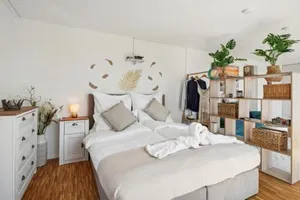 Image of Business I Family Apartment I 1-4 Personen - Aare Blick, nahe Altstadt I Beamer - 99" Leinwand I Terrassen Lounge und Parkplatz