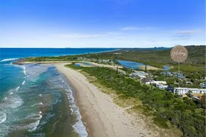 Image of Shoreline 3 Beachfront Apartment