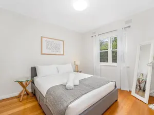 Image of Hawthorn Hideaway With Free WiFi & Carparking