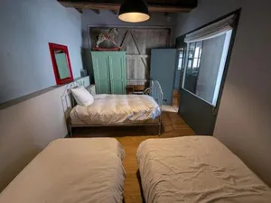Image of Appartement historique avec piscine, salle de jeux, et jardin - idéal famille et amis - FR-1-653-261