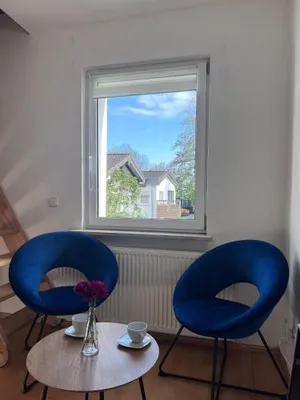 Image of Cozy Apartment with Excellent Transport Links to Old Town, Main Station and Trade Fair