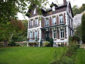 Image of LA VILLA DES ROCHES