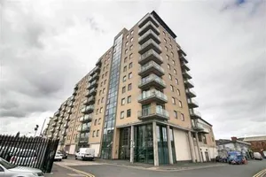 Image of Stylish City Centre 2 Bedroom Apartment with Belfast Cityscape View