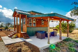 Image of Green Cabin on the Ranch