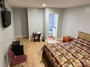 Image of Palms motel