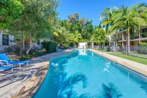 Image of Baden 80 Rainbow Shores