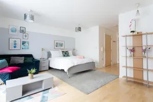 Image of Modern Spacious studio close to station