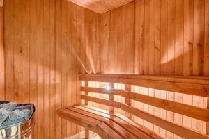 Image of Private rooms with SAUNA & Parking