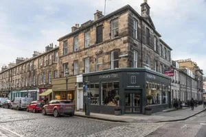 Image of Charming, Central & Spacious Georgian 3 bed APT