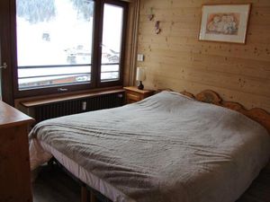 Image of Appartement Rénové 3 Pièces au Centre de La Clusaz avec Balcon et Garage - FR-1-459-40