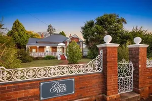 Image of The Glen Iris 1913
