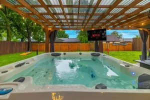 Image of Pristine & Homely Getaway with 6pple hot tub