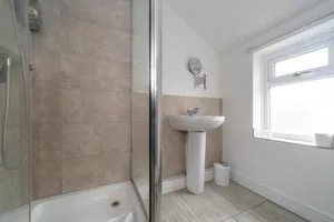 Image of Cosy 2BR Apartment with Free Street Parking