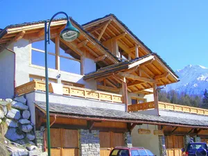 Image of Modern chalet just 350 m from the ski lifts