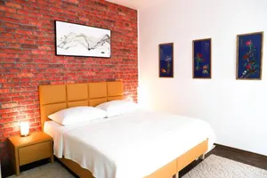 Image of «Go West» guest rooms