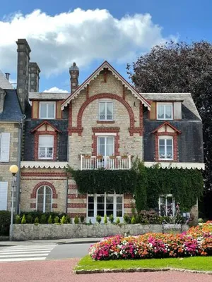 Image of Le Grand Chalet