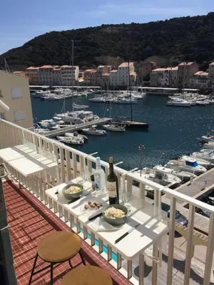 Image of Appartement duplex plein sud sur le port de Bonifacio