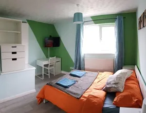 Image of Columbine, Thetford, 2BR House