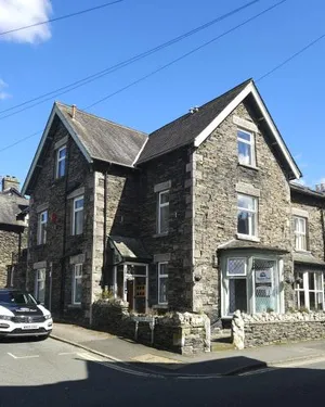Image of Bonny Brae House by Woodland Park