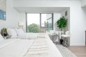 Image of Luxury Studio King bed Gym near MIT Harvard